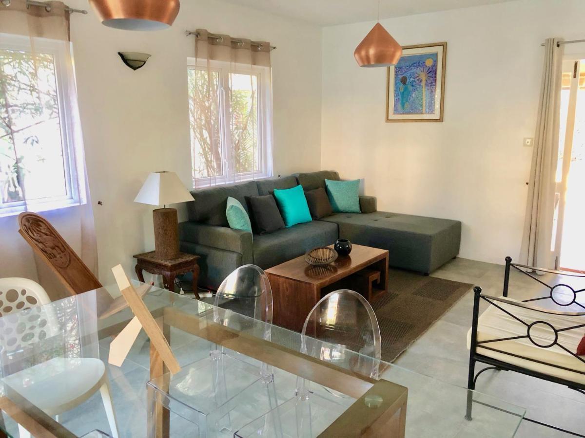 Beachfront Villa In A Beautiful And Secured Complex Flic-en-Flacq Eksteriør billede